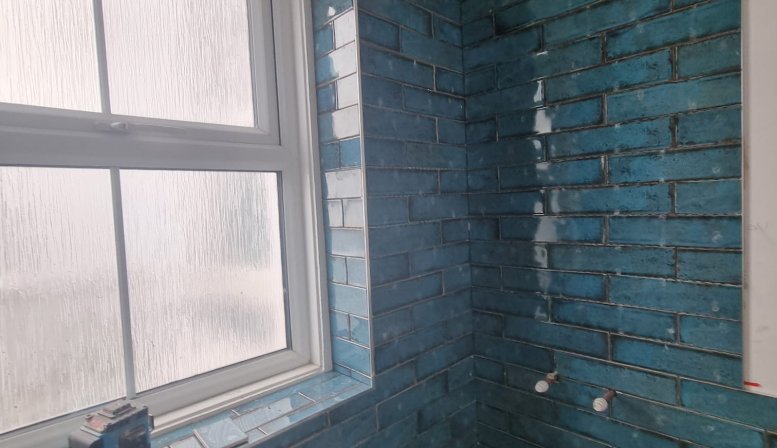 Bathroom Wall Tiling, Grouting & Silicone Sealing